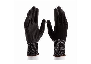 Перчатки трикотажные с черным полиуретановым покрытием //Сибртех (МИ 67850)